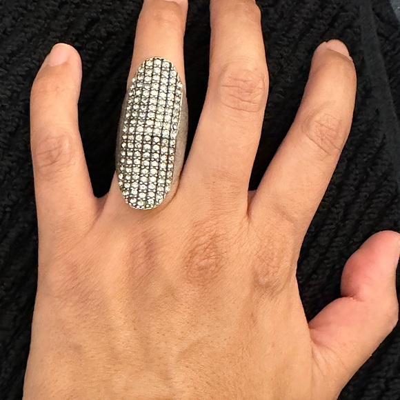 ✨Gunmetal Rhinestone ring✨ - Picture 5 of 5